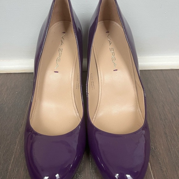 Women’s Via Spiga Purple Heels - Picture 2 of 13
